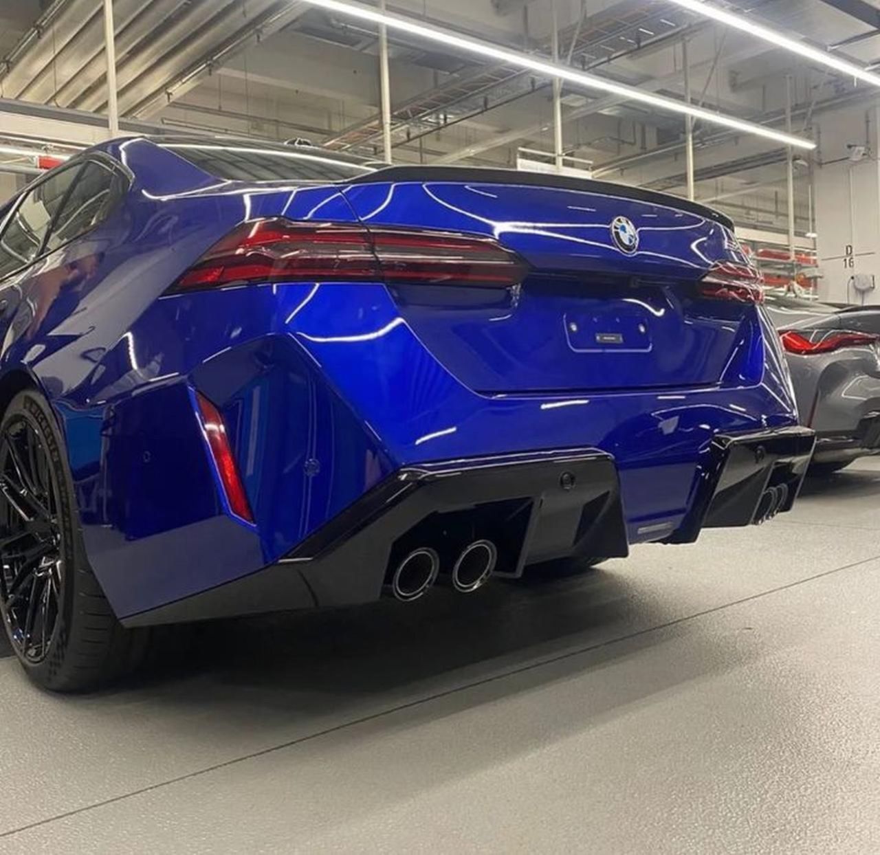 Baken på nya BMW M5 läcker ut
