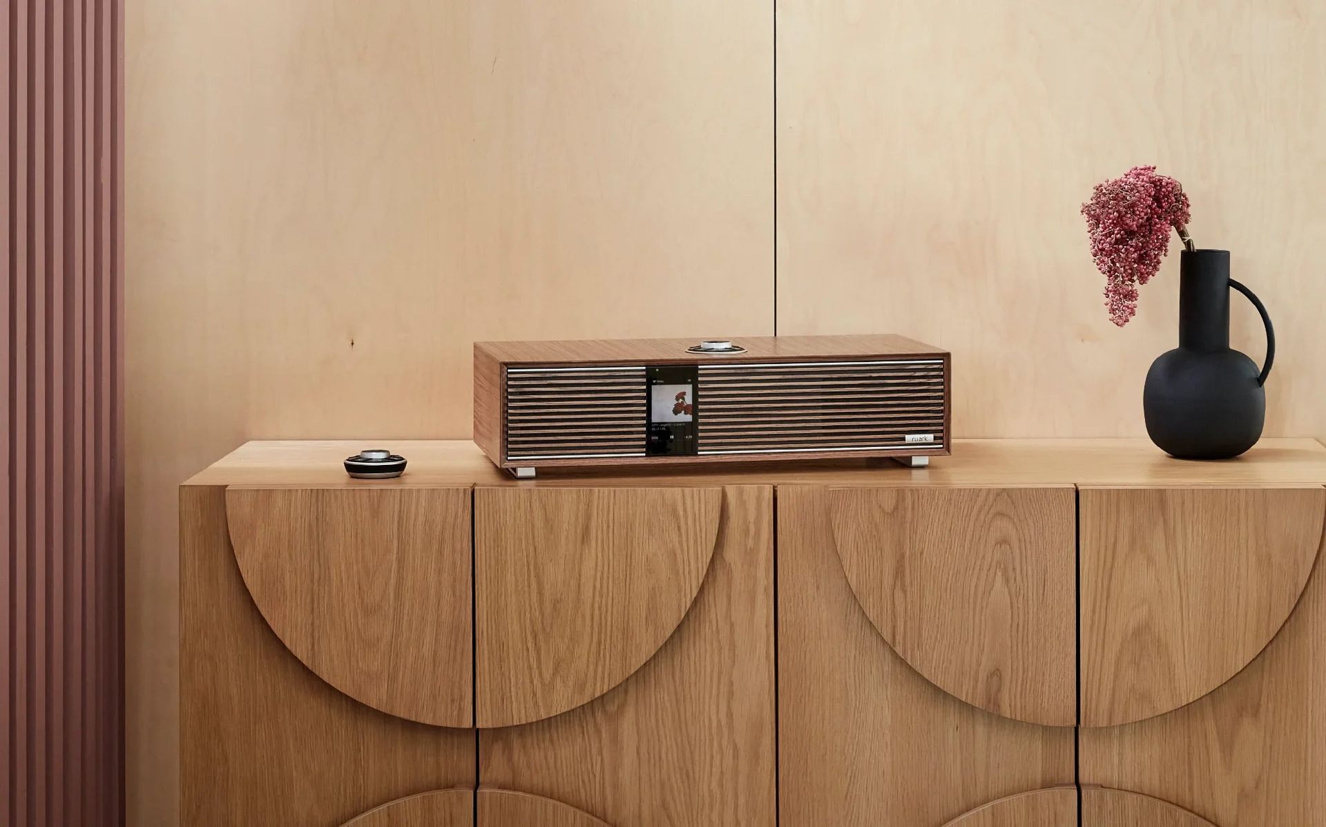 Ruark visar upp all-in-one-högtalaren R410