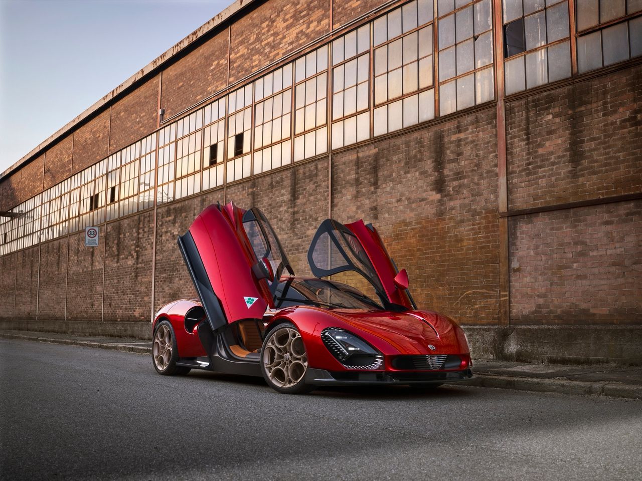 Alfa Romeo släpper ny 33 Stradale