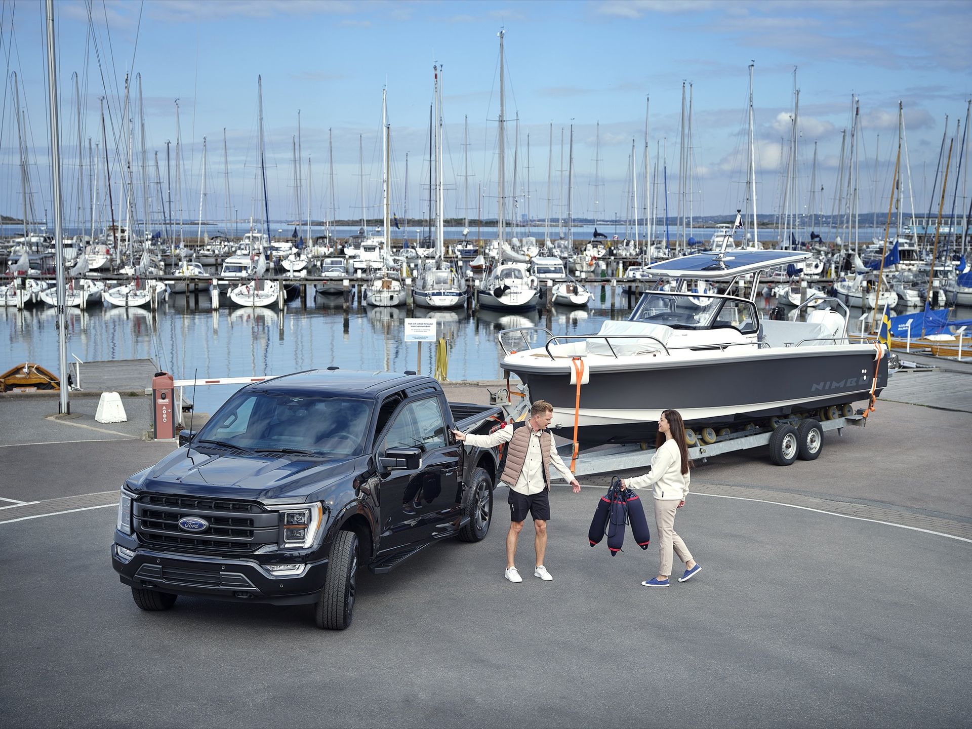 AI hjälper dig att backa in bilen till släpet