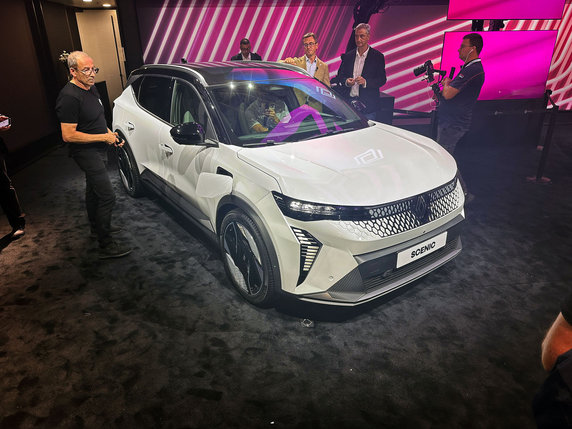 En första titt på nya Renault Scenic