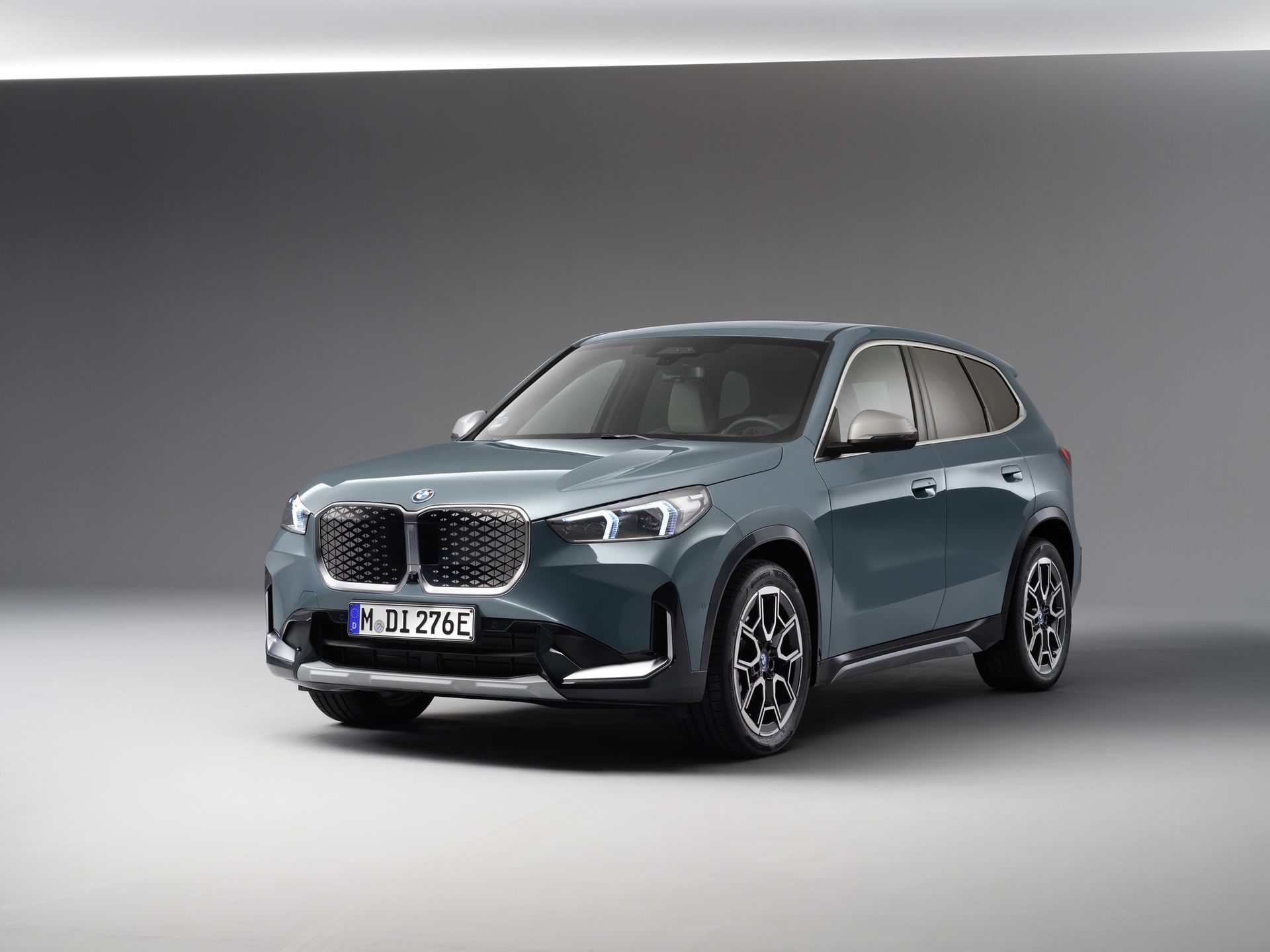 iX1 eDrive20 är BMW:s billigaste eldrivna SUV