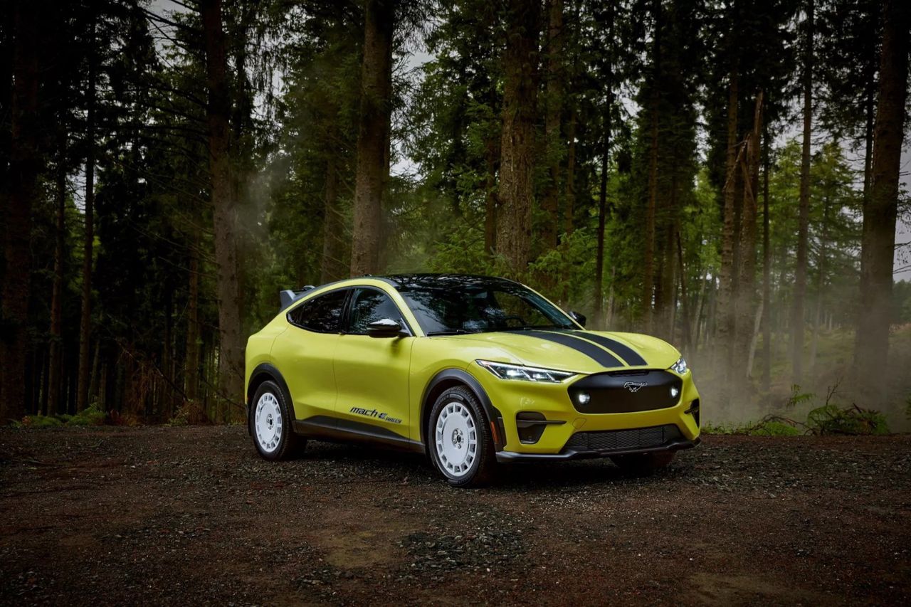 Ford presenterar rally-stukad Mustang Mach-E