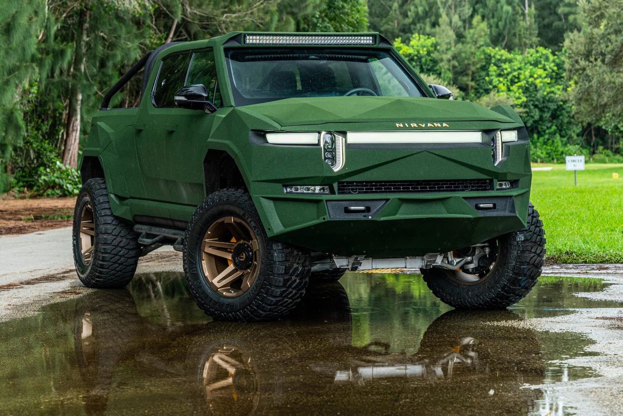 Apocalypse Nirvana - en pimpad Rivian R1T