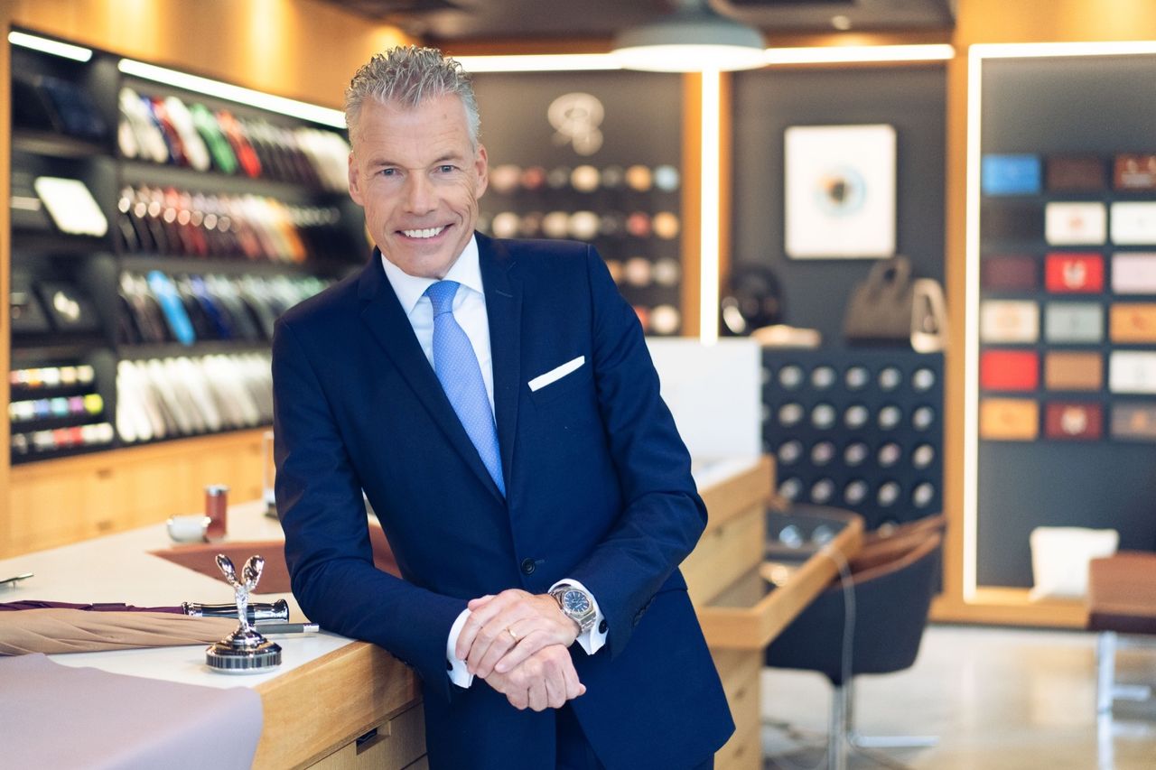 Rolls-Royce vd går i pension