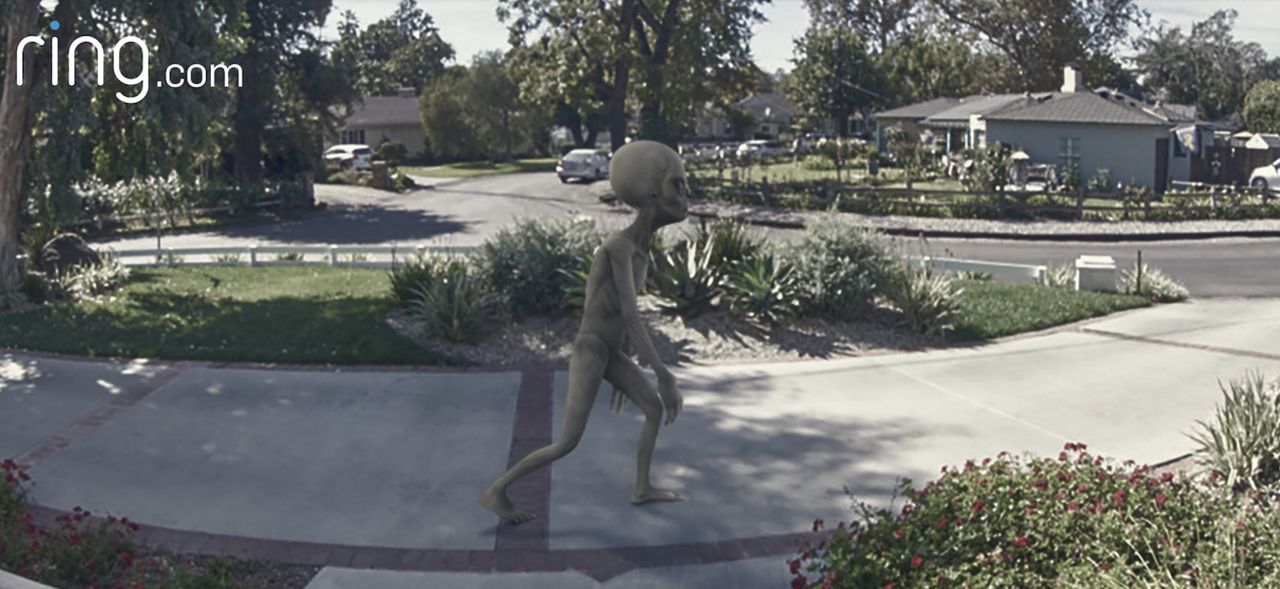 Ring drar igång en alien-tävling