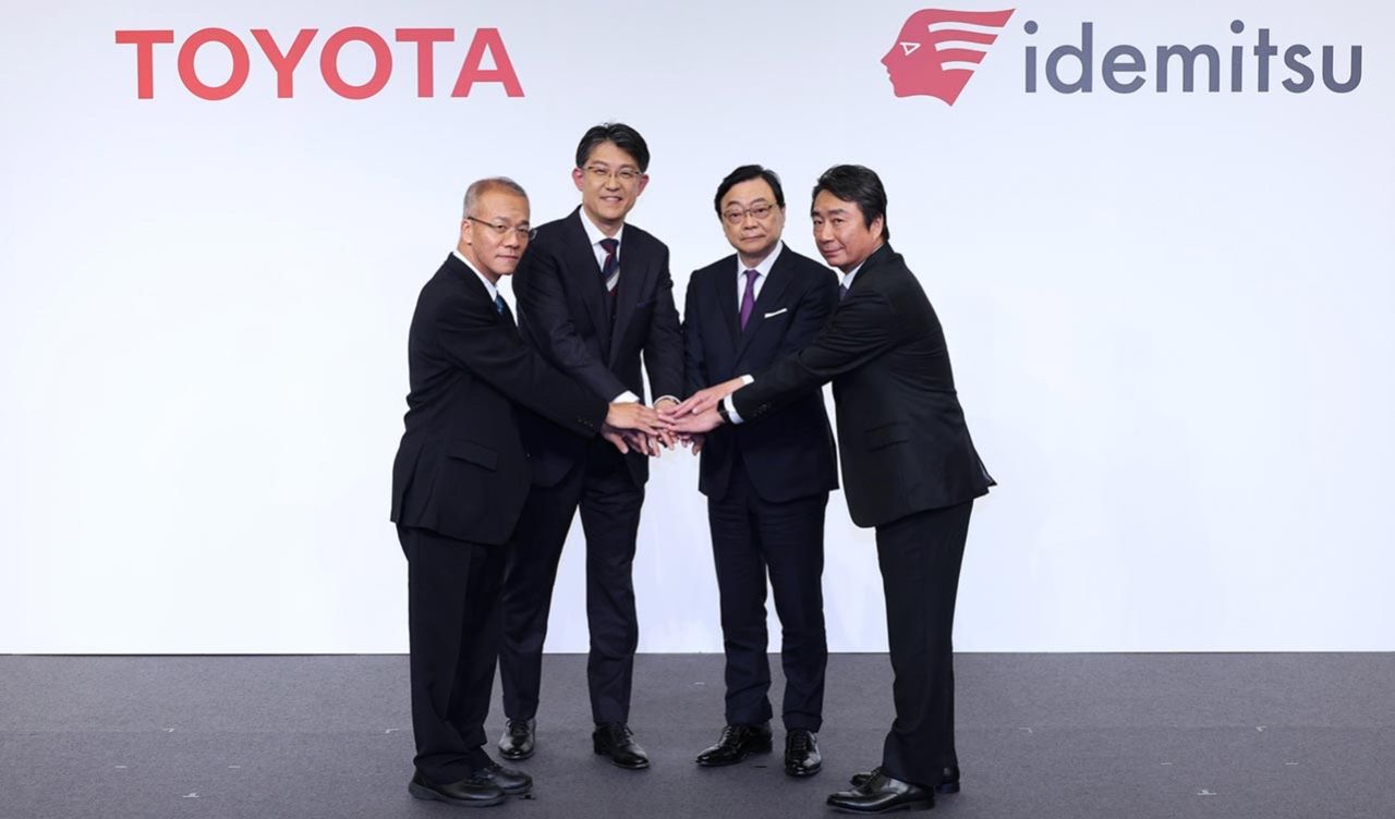 Toyota och petroleumbolag ska utveckla solid state-batterier