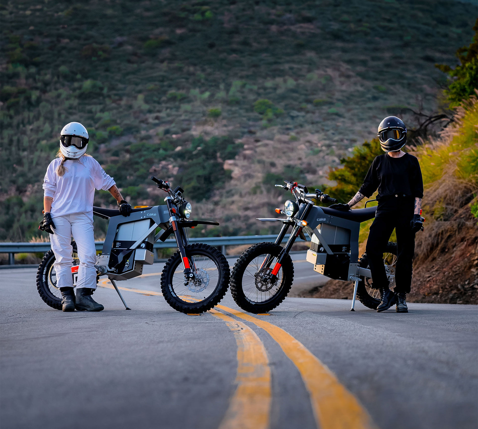 Cake far över ännu en kontinent