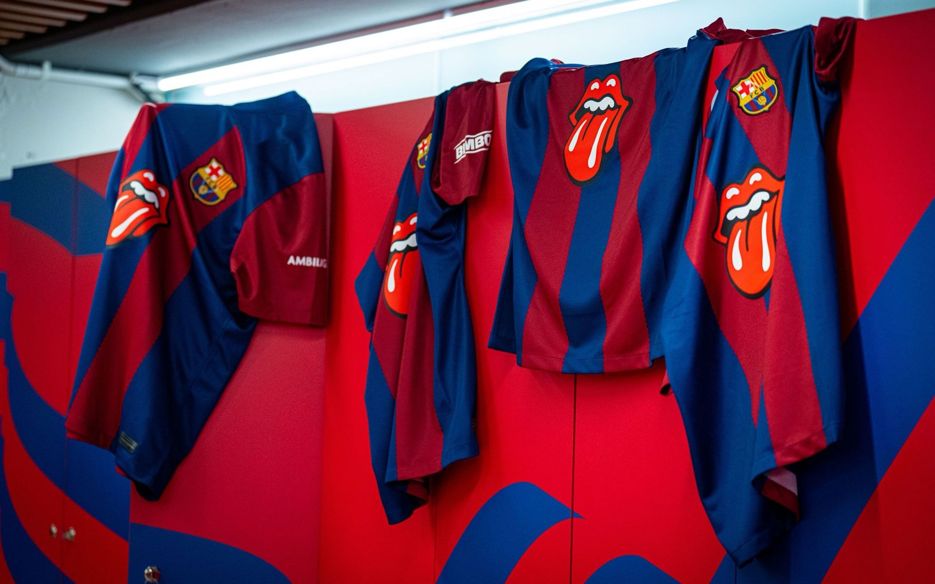 Rolling Stones logga på FC Barcelonas tröja