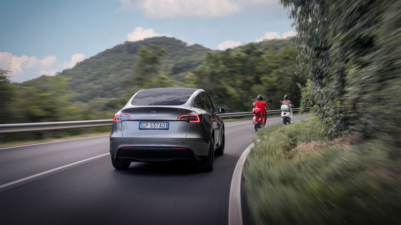 Nu har Tesla levererat en miljon bilar i Europa