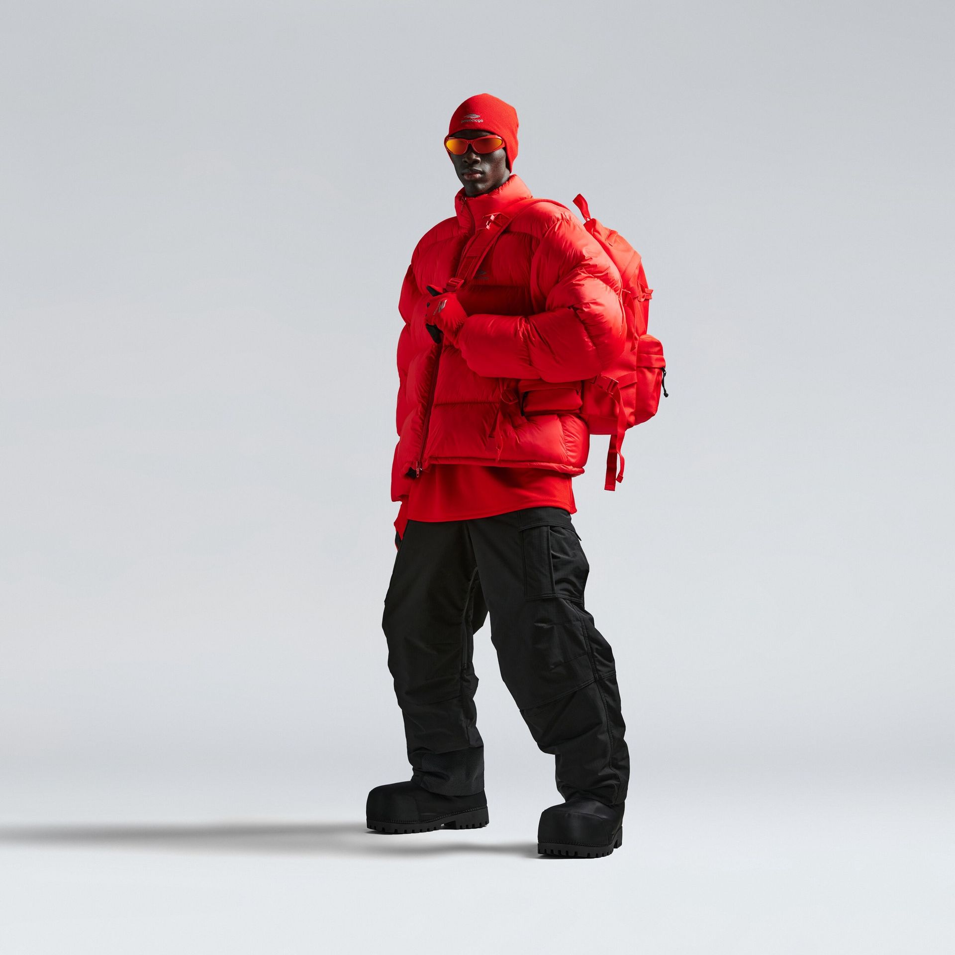 Balenciaga har släppt alpinkollektion