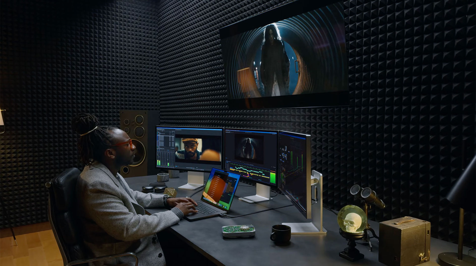 MacBook Pro får M3-chip och ny färg