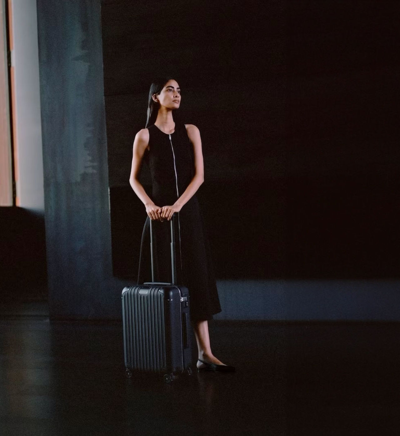 Rimowa har släppt väska i läder