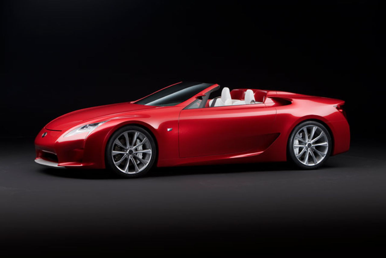 Även Lexus LF-A kör 24h