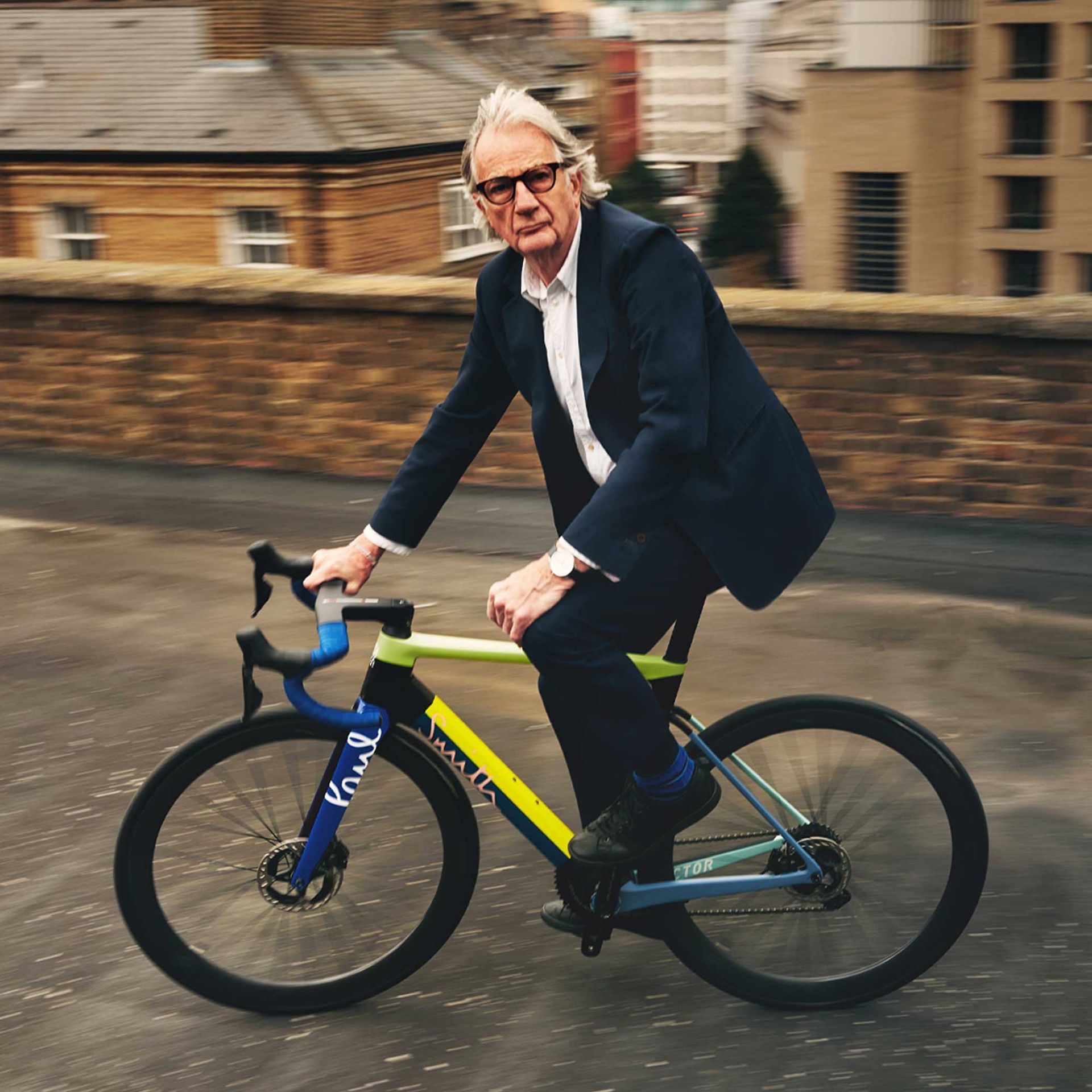 Paul Smith gör cykel med Factor