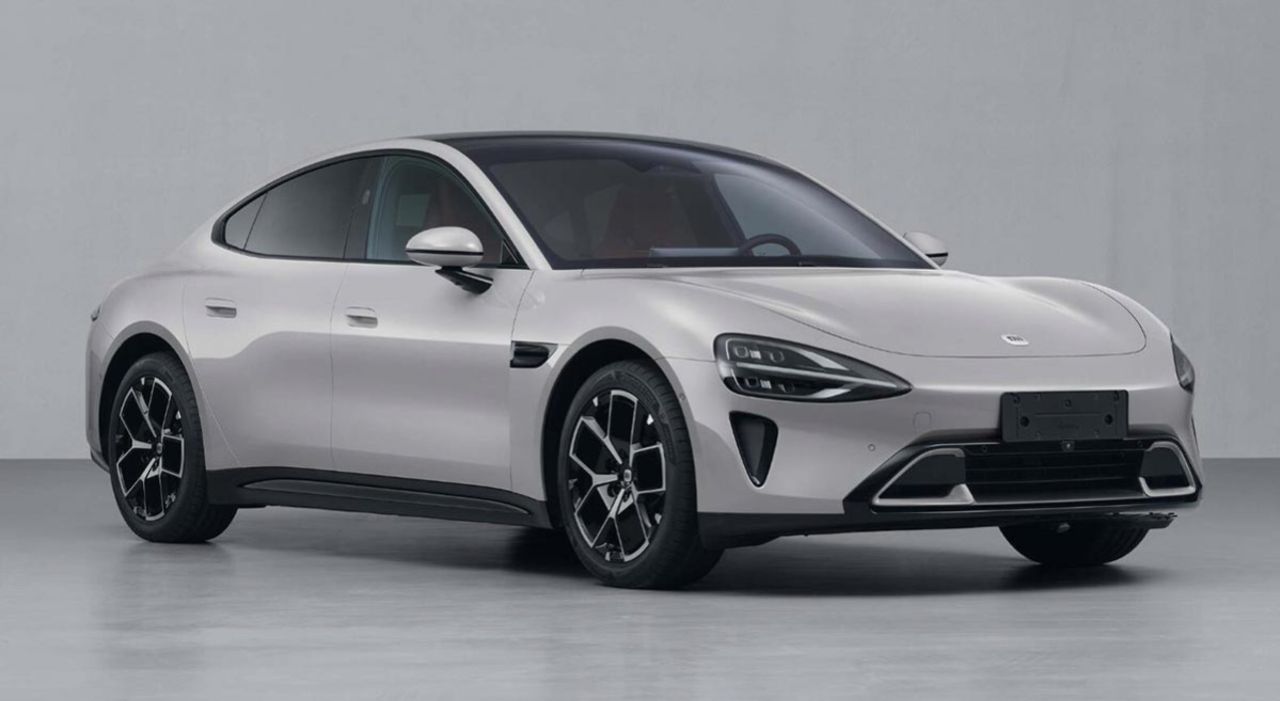 Fler bilder på Xiaomis första elbil