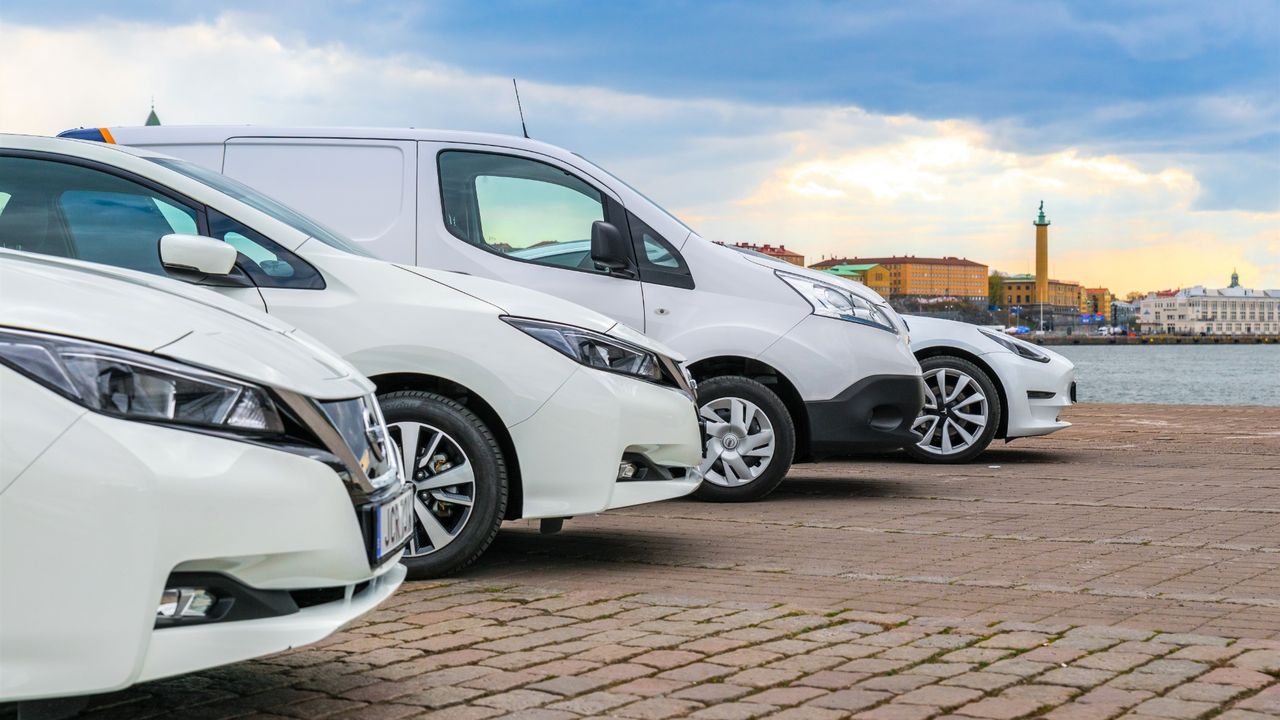 OKQ8 fortsätter satsa på eldrivet