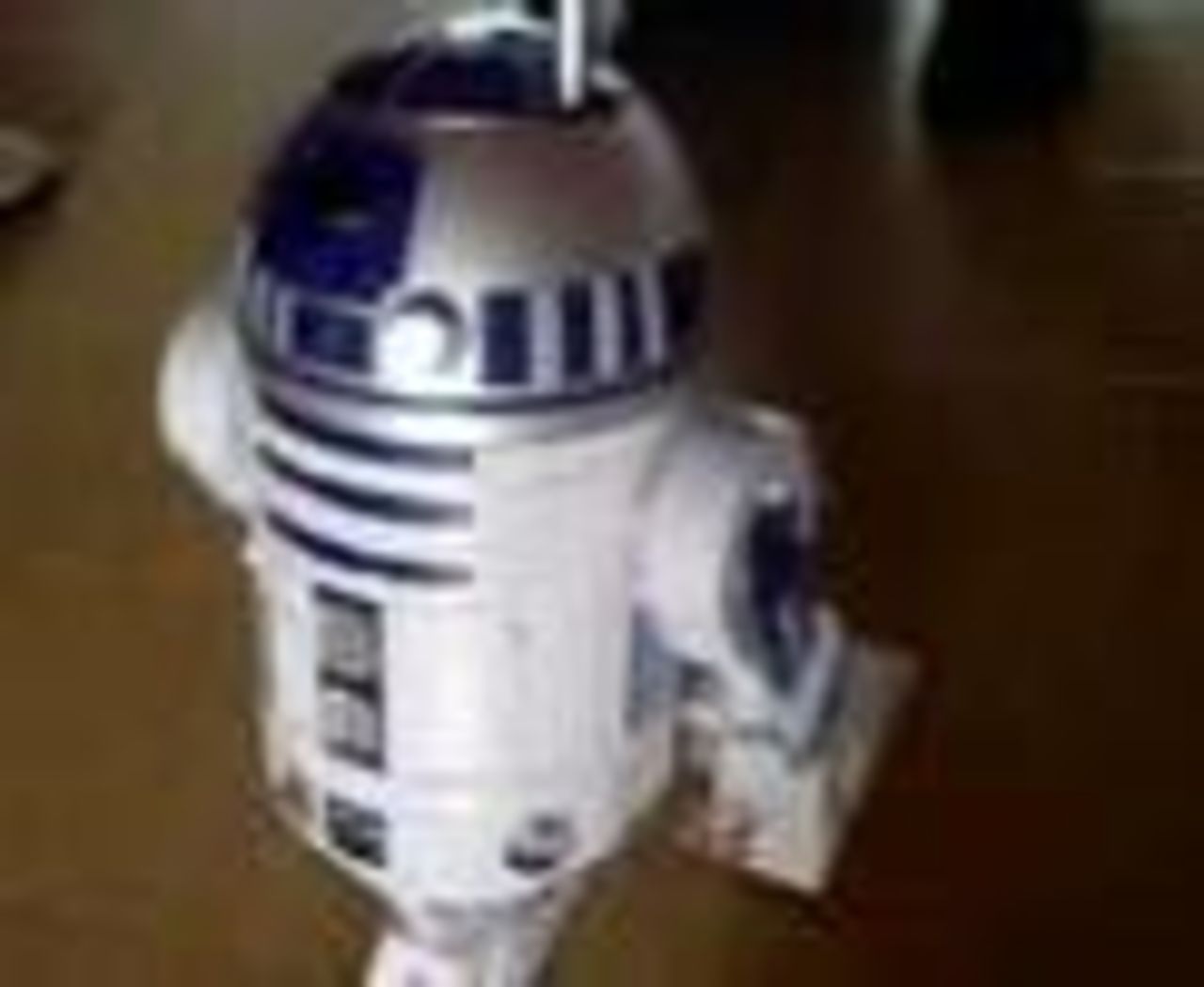 CES 2007: Video på R2D2-projektorn