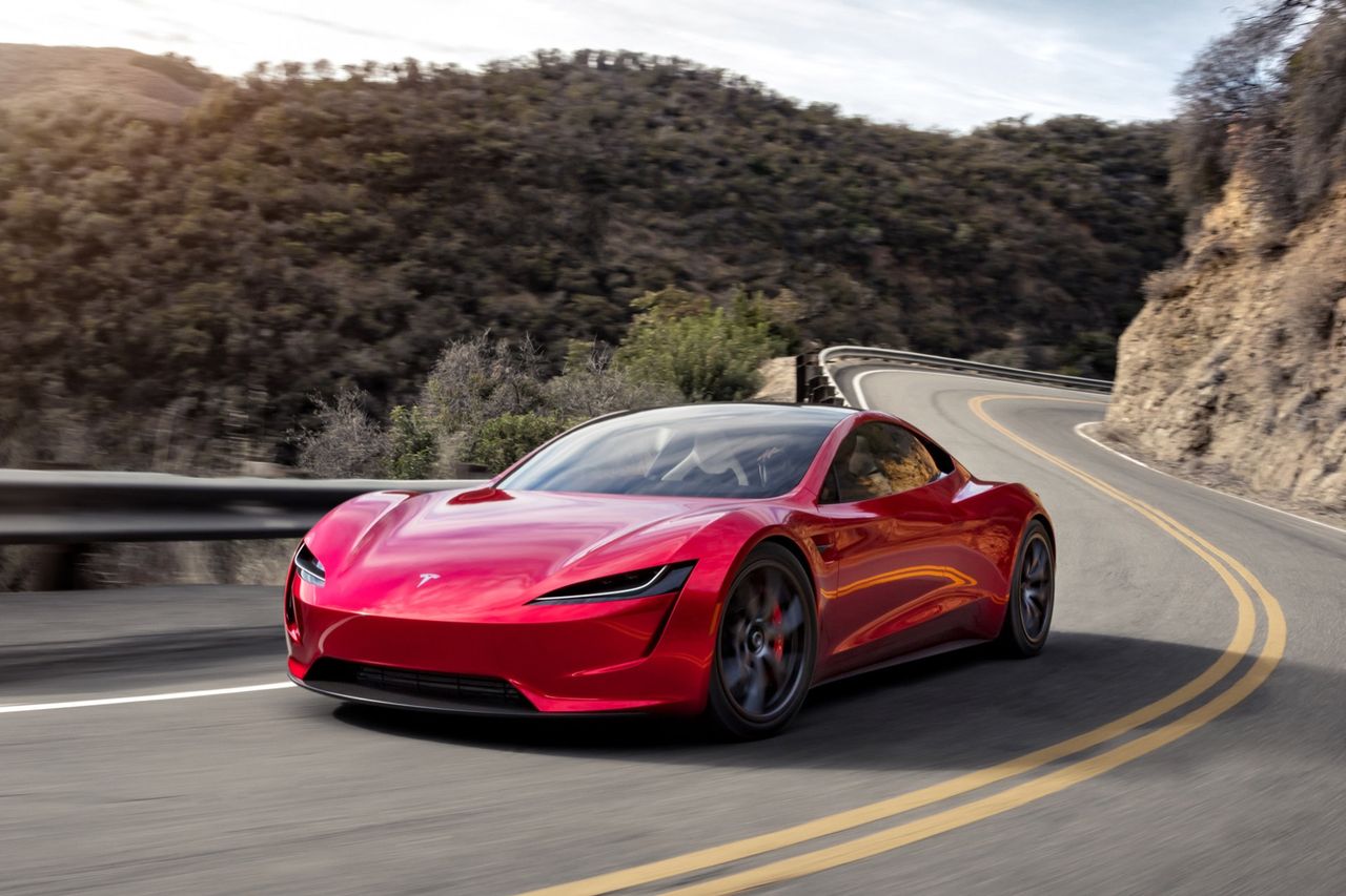 Tesla stämmer Transportstyrelsen och Postnord