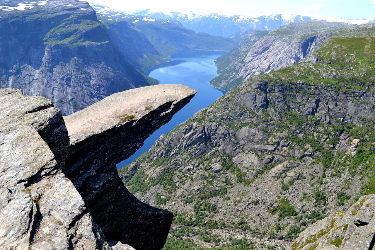 Dyrt att rädda liv under pandemin i Norge