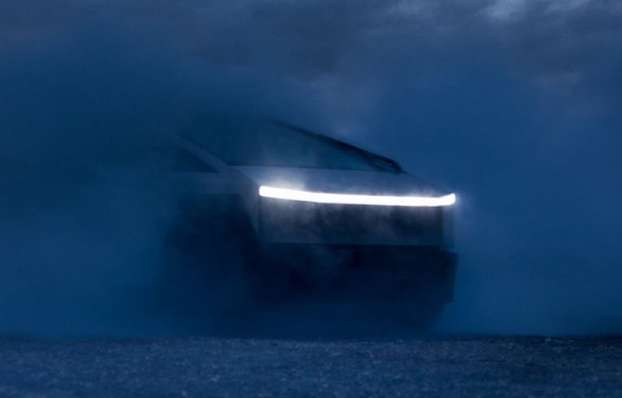 På torsdag är det Cybertruck-event