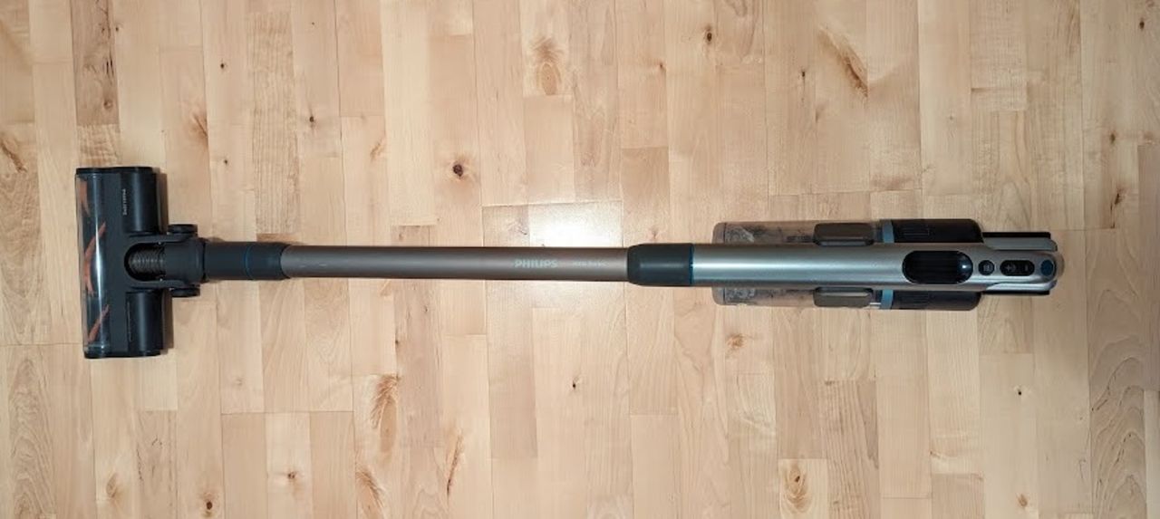 Vi har testat Philips Cordless 8000 Aqua Plus