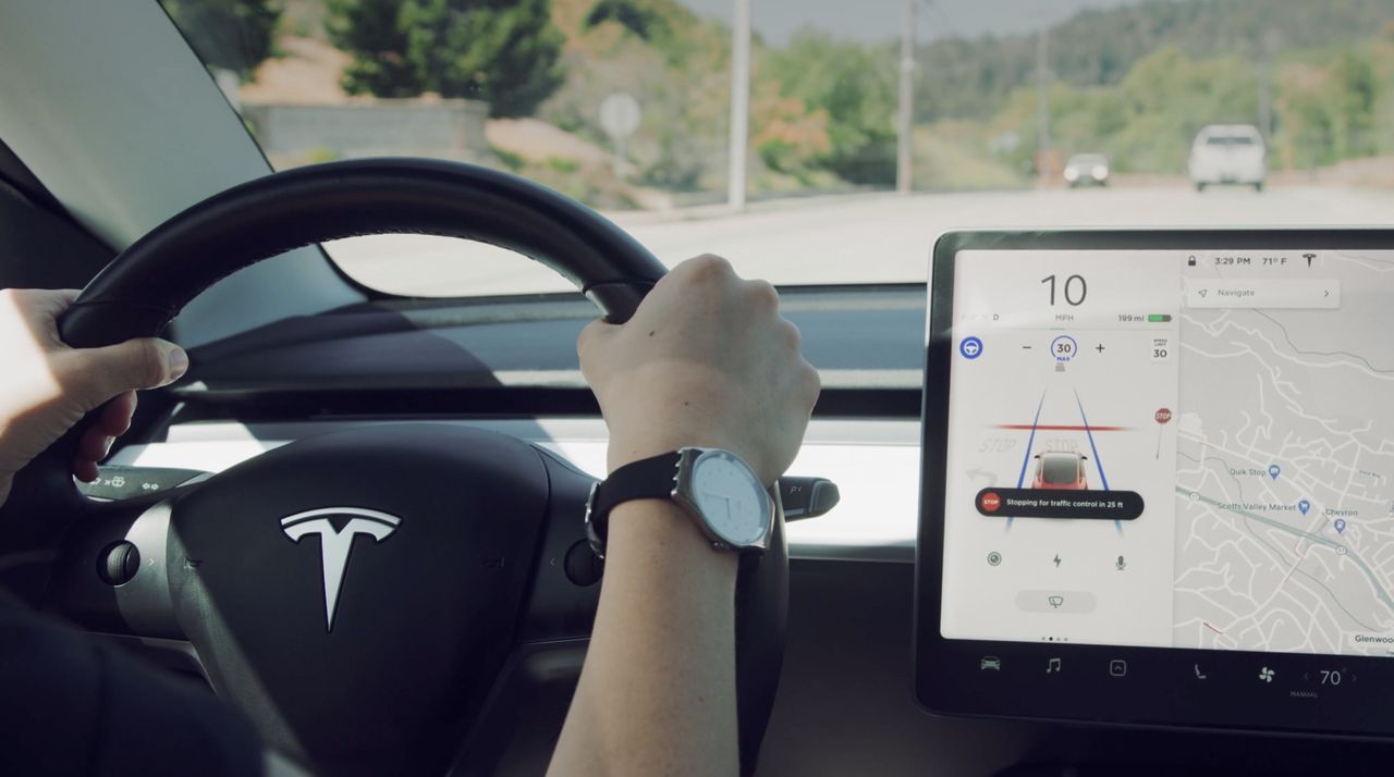 Tesla måste göra Autopilot säkrare