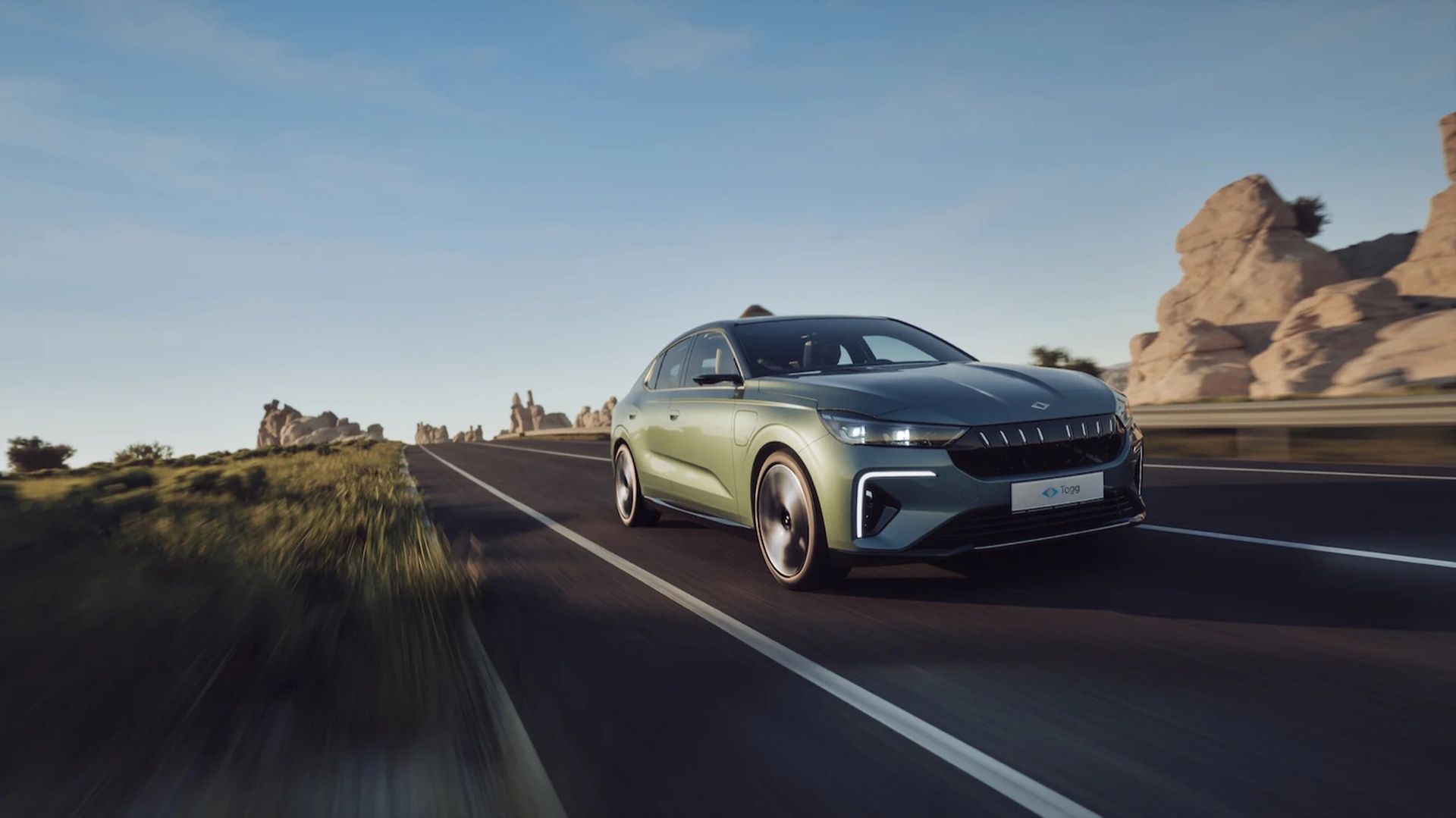 Togg visar upp den nya elbilen T10F