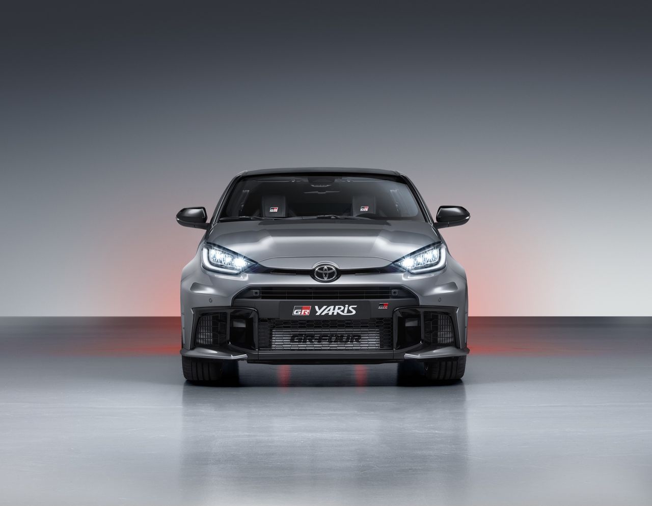 Toyota GR Yaris får ny åttastegad automatlåda