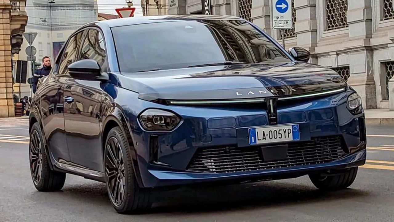Nya Lancia Ypsilon läcker ut