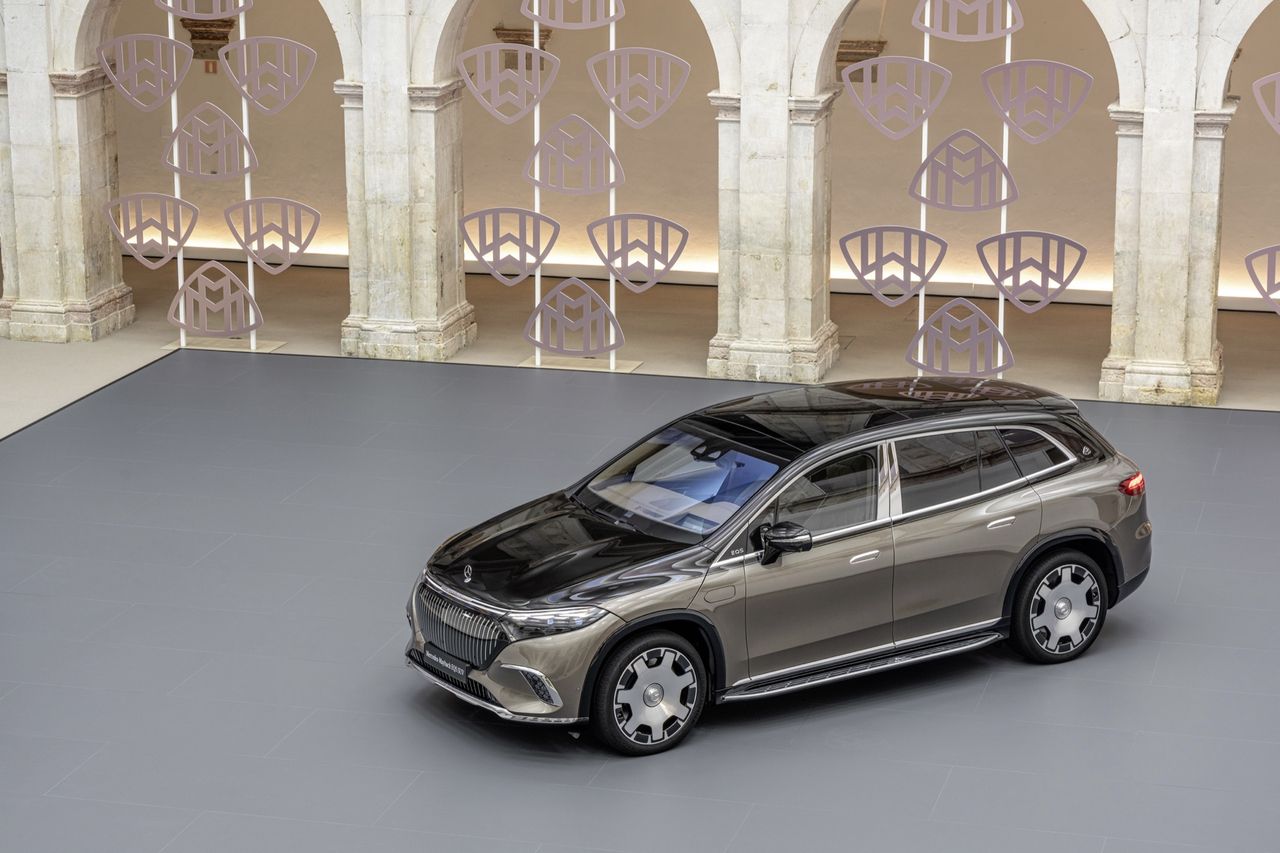 Nu börjar Mercedes-Maybach EQS 680 att säljas