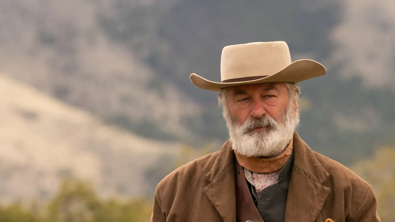 Alec Baldwin åtalas för vållande till annans död