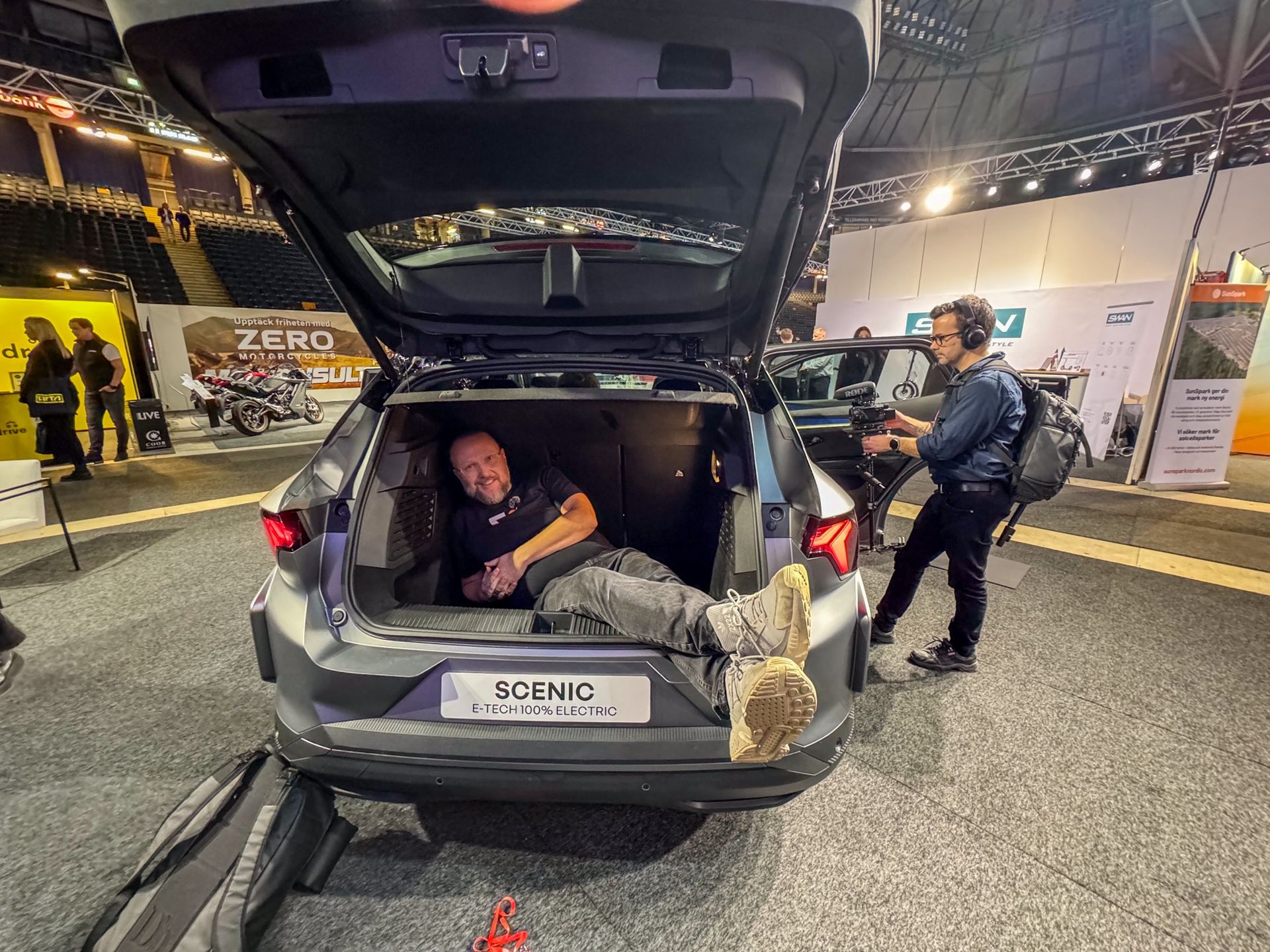 Renault Scenic är en familjebil med attityd