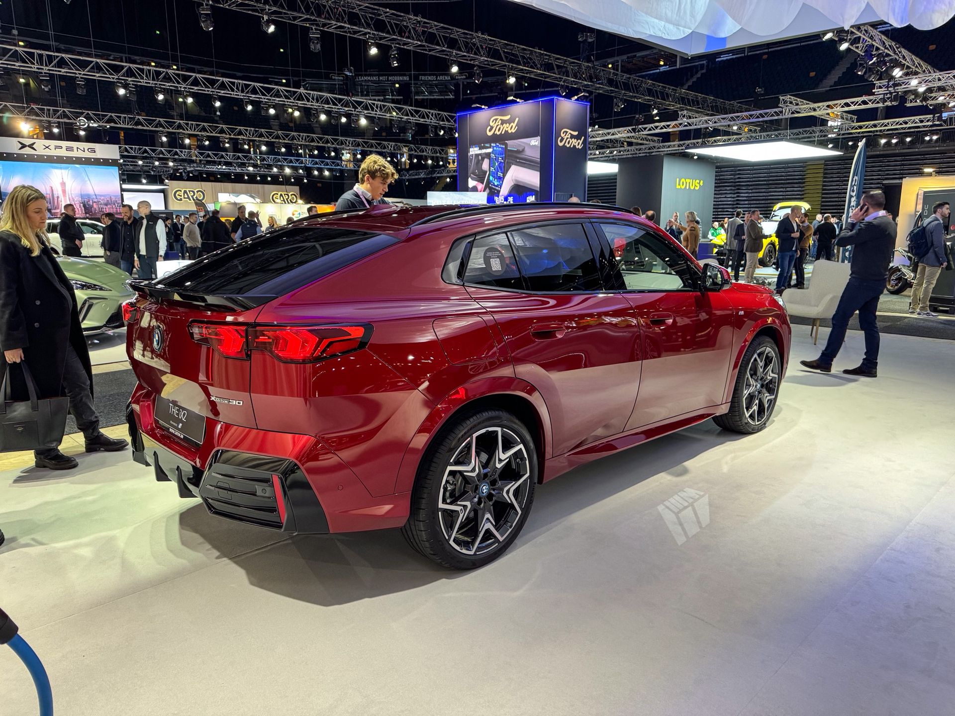 BMW iX2 är inte en vacker skapelse