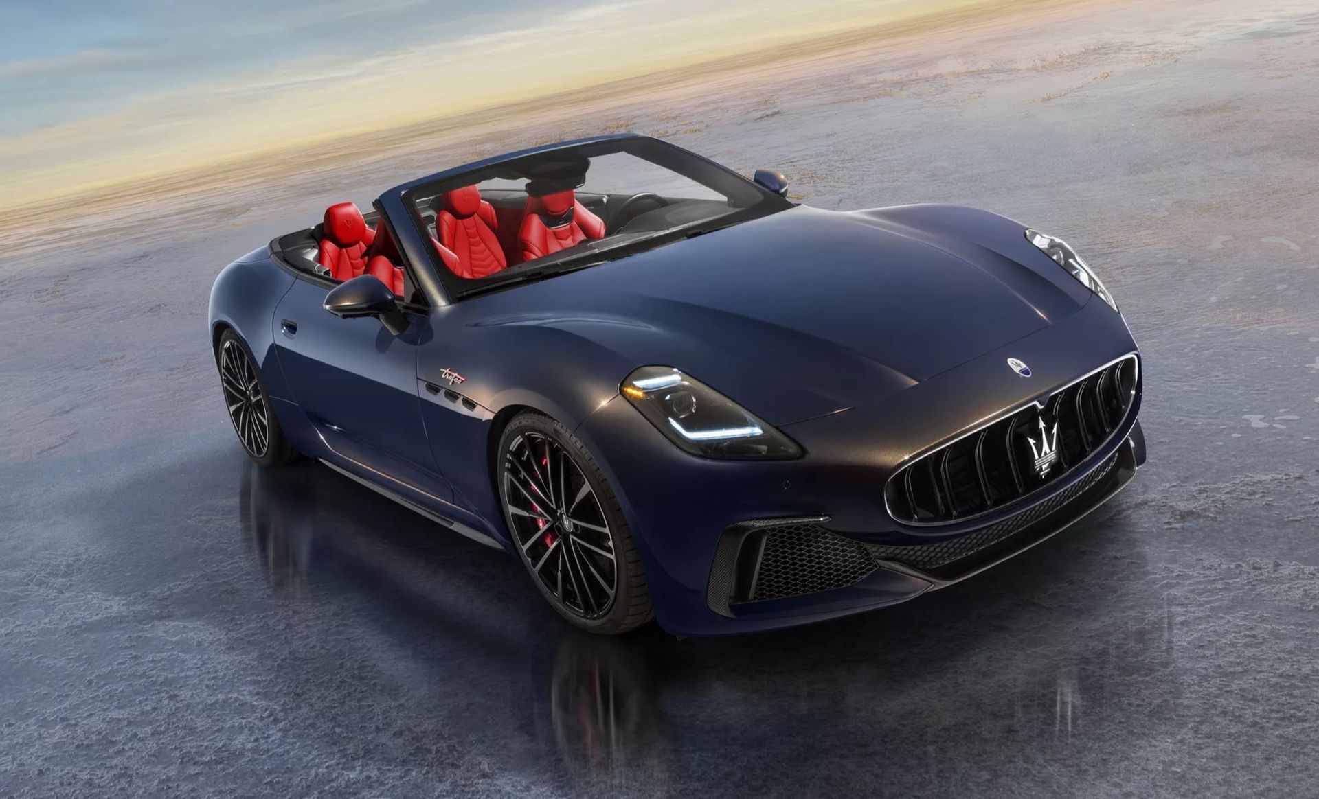 Maserati presenterar nya GranCabrio