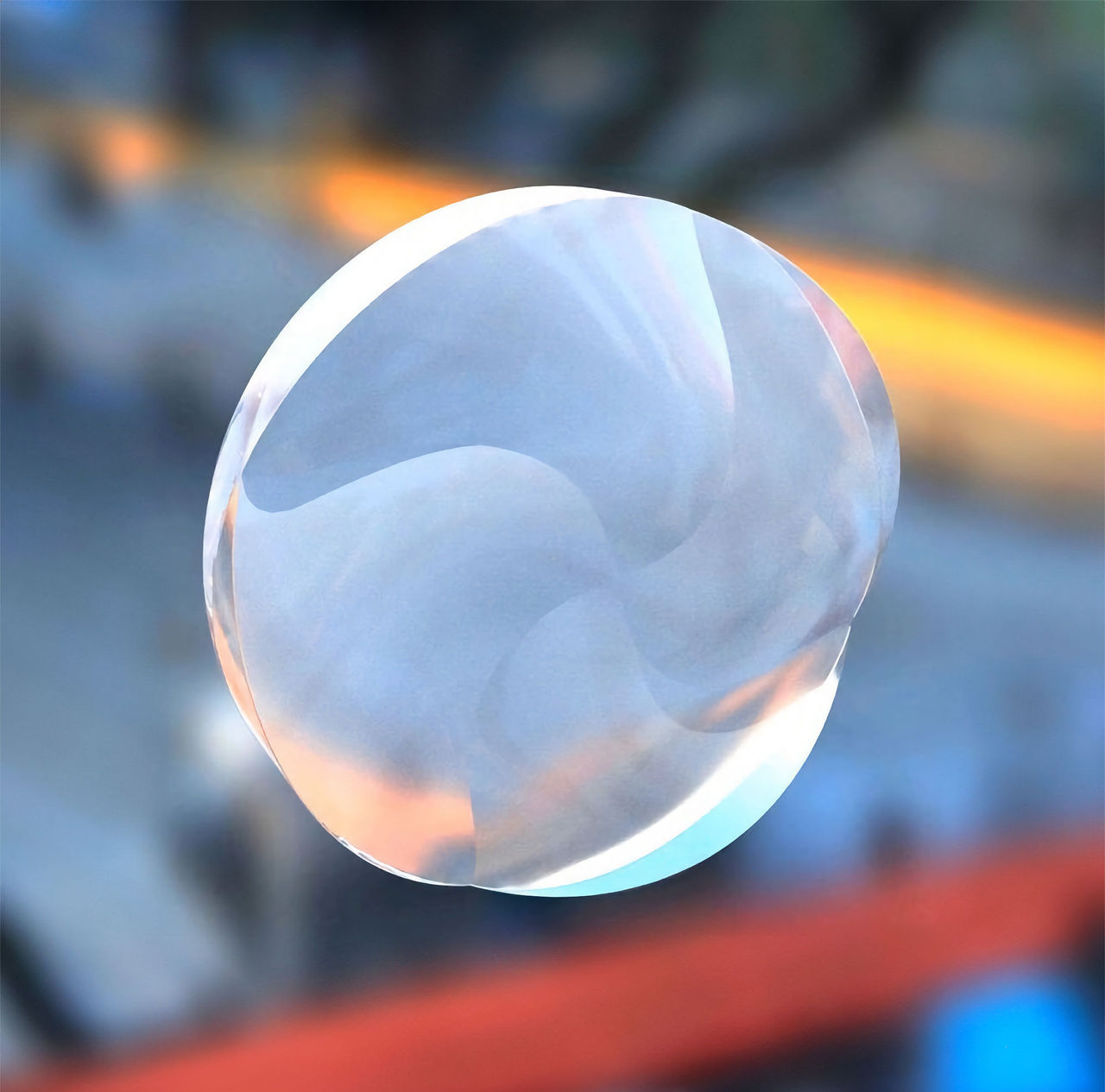 Ny lins för både närsynthet och långsynthet