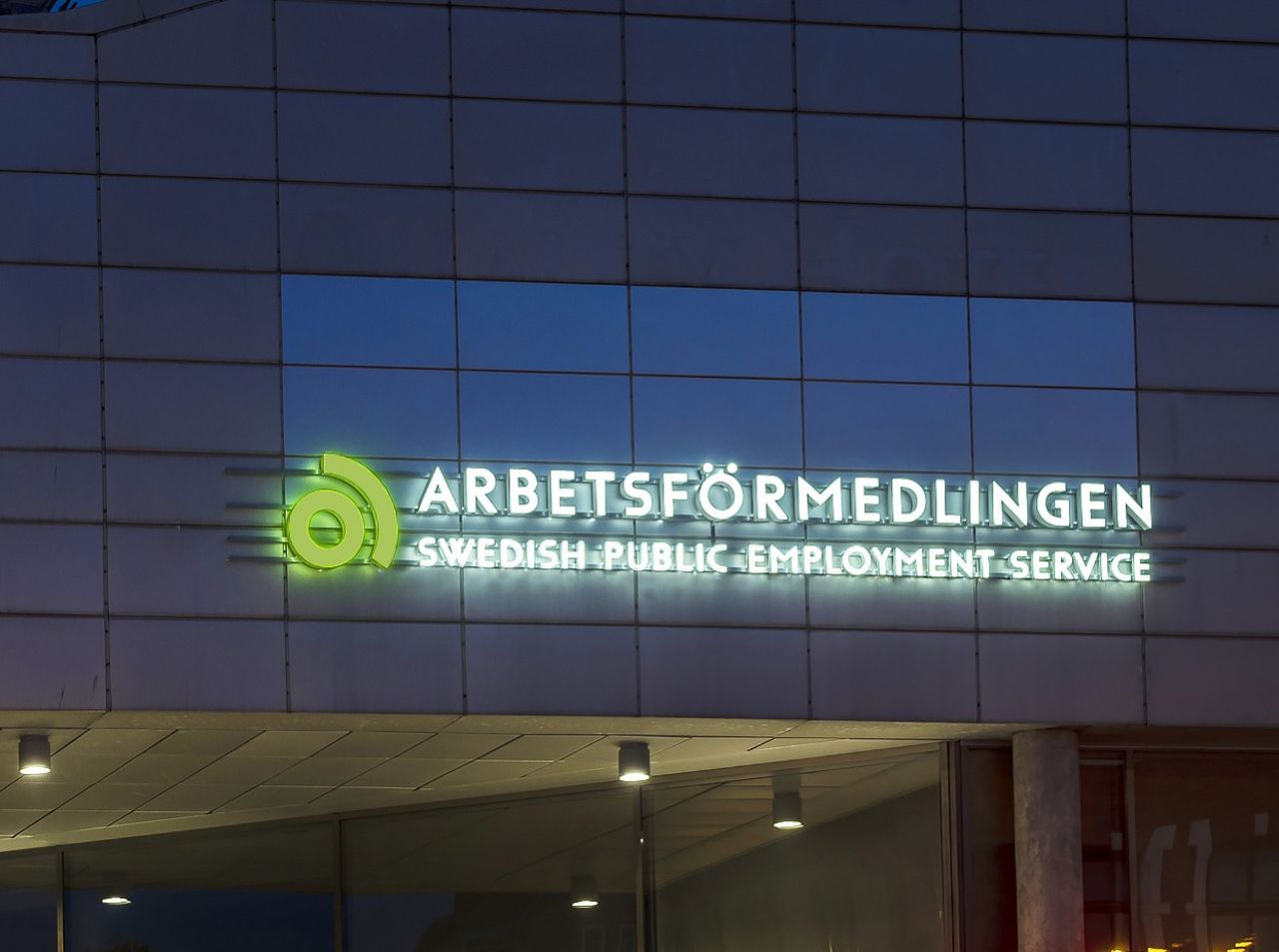 Arbetsförmedlingen varslar 160 personer