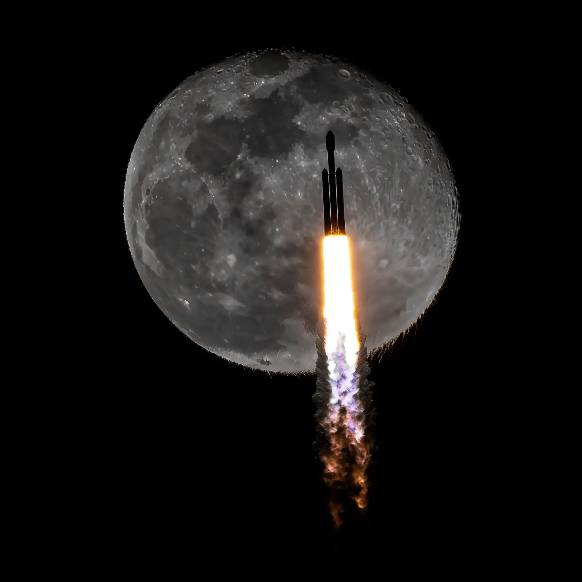 Fet bild på Falcon Heavy vinner fotopris