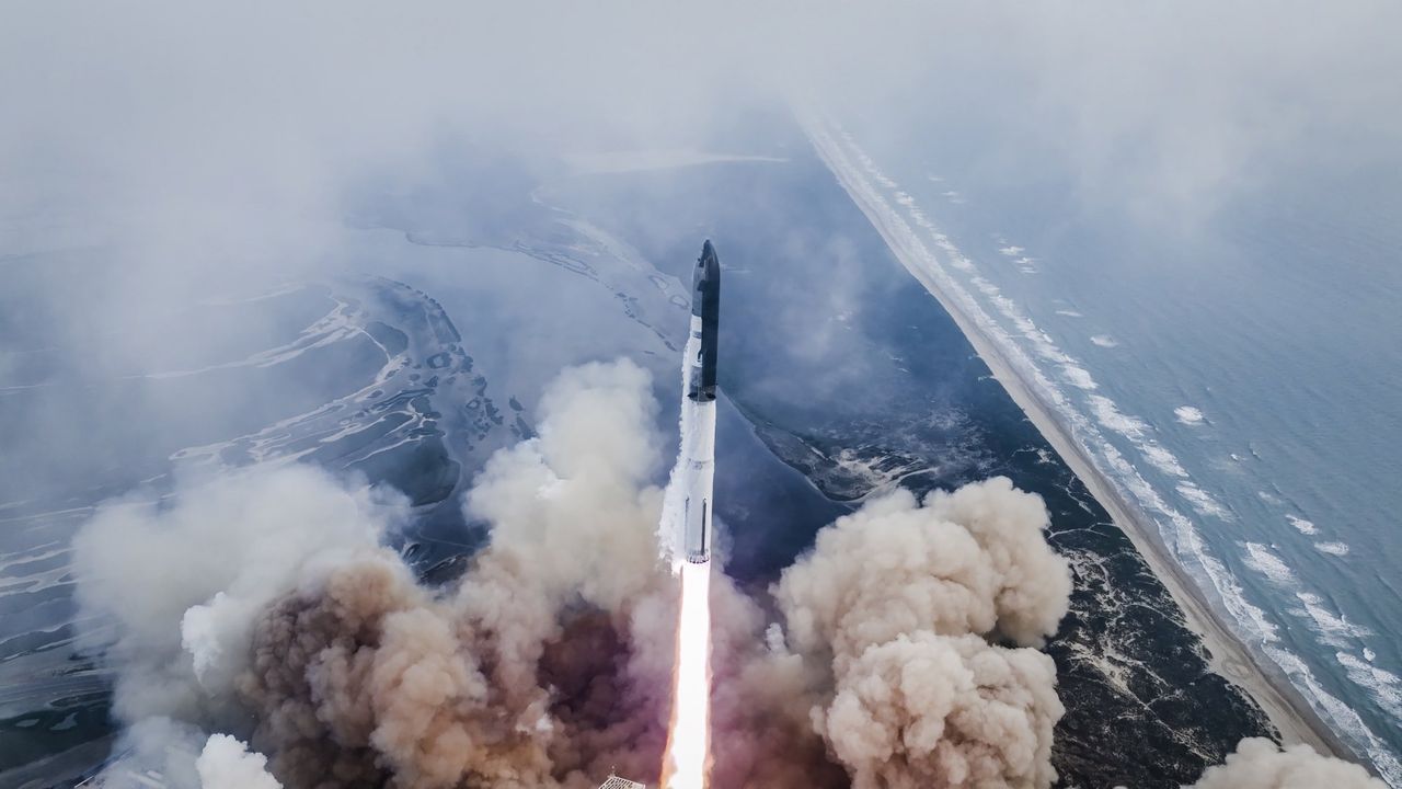 Kolla in repris av Starship IFT-3