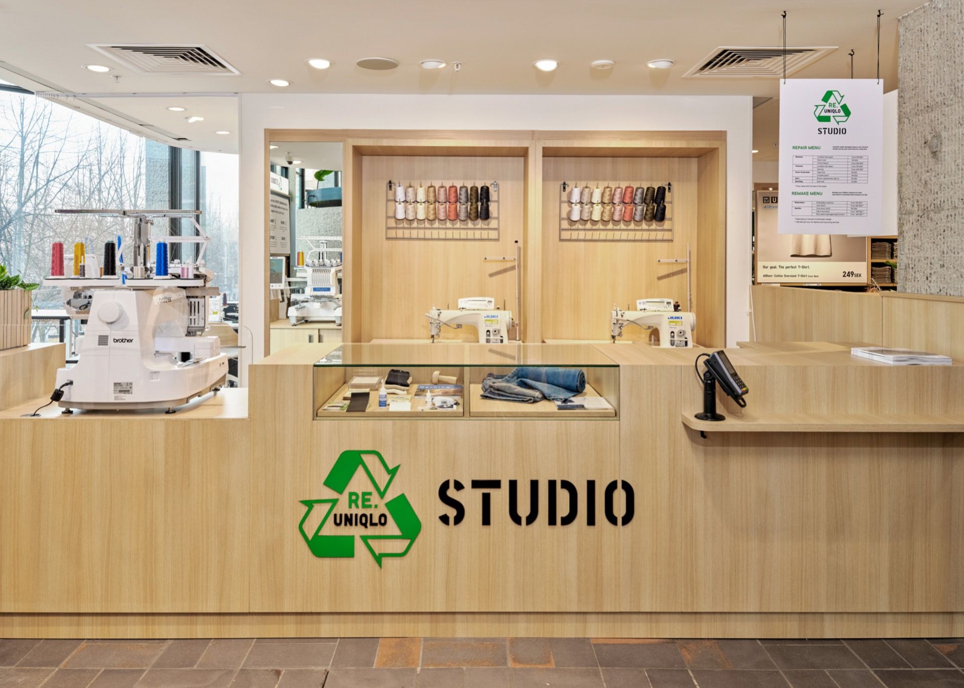 Uniqlo börjar med reparationer