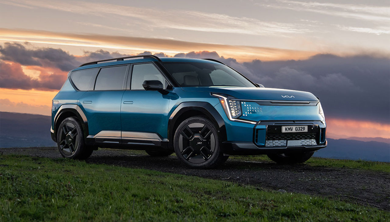 Kia EV9 är årets bil och årets elbil i världen