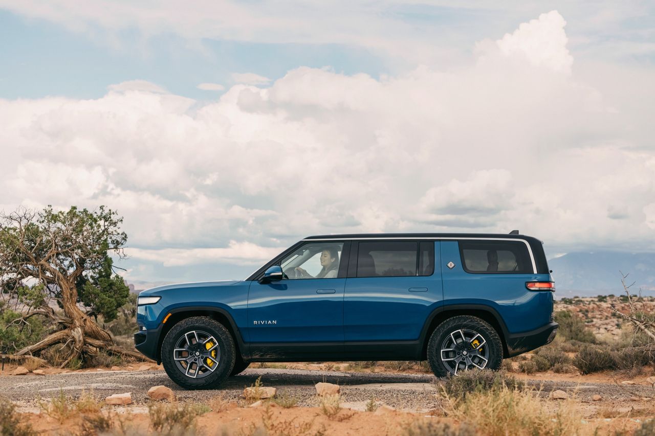 Rivian slutar ta emot nya beställningar av R1T och R1S