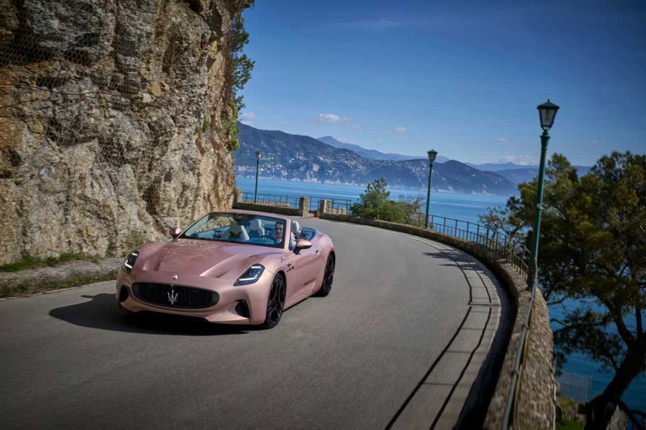Det här är Maserati GranCabrio med eldrift