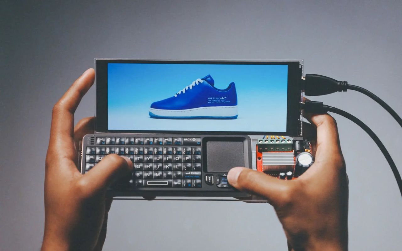 Nike släpper 404 Error-skor