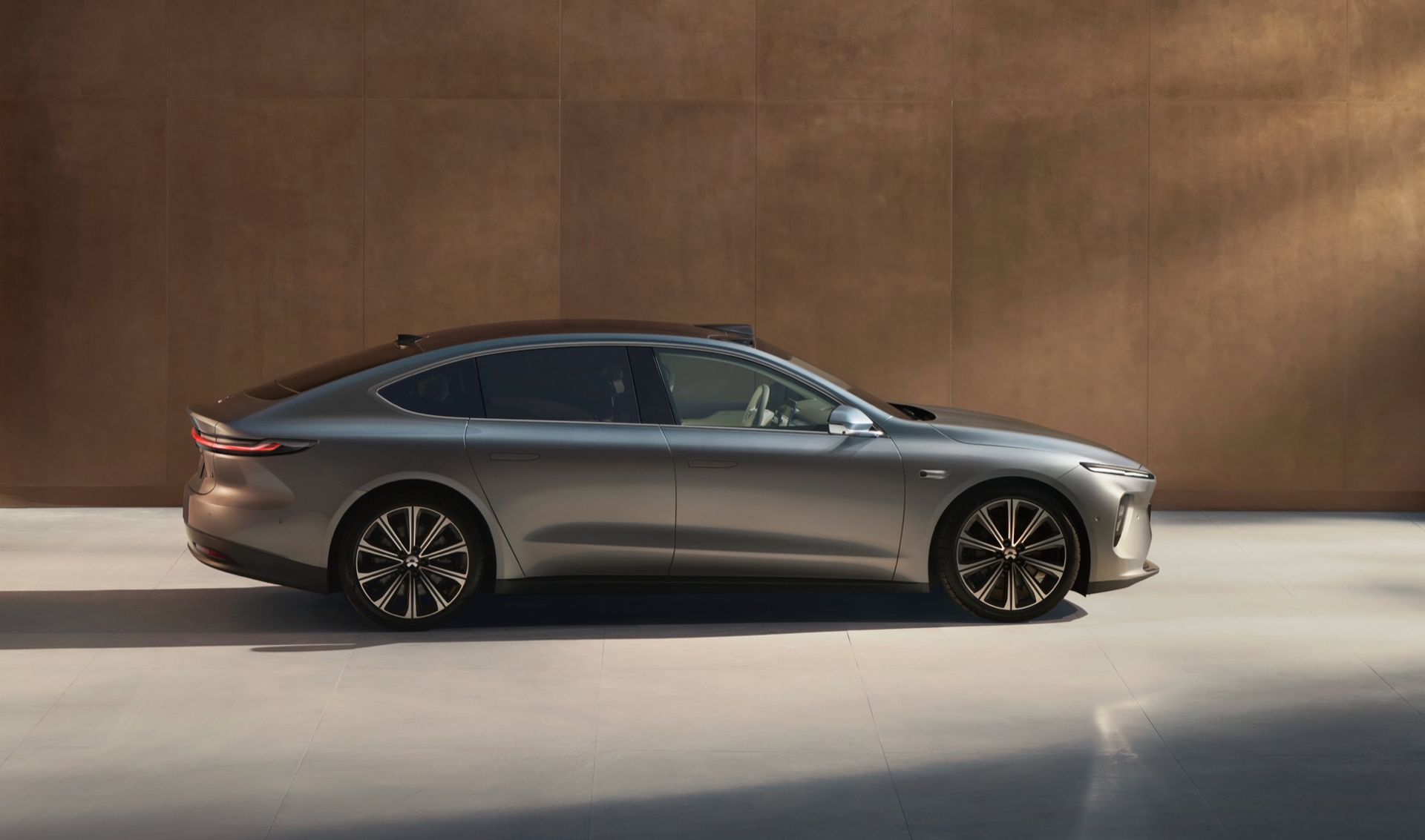 Nio ET7 tog sig över 100 mil på en laddning