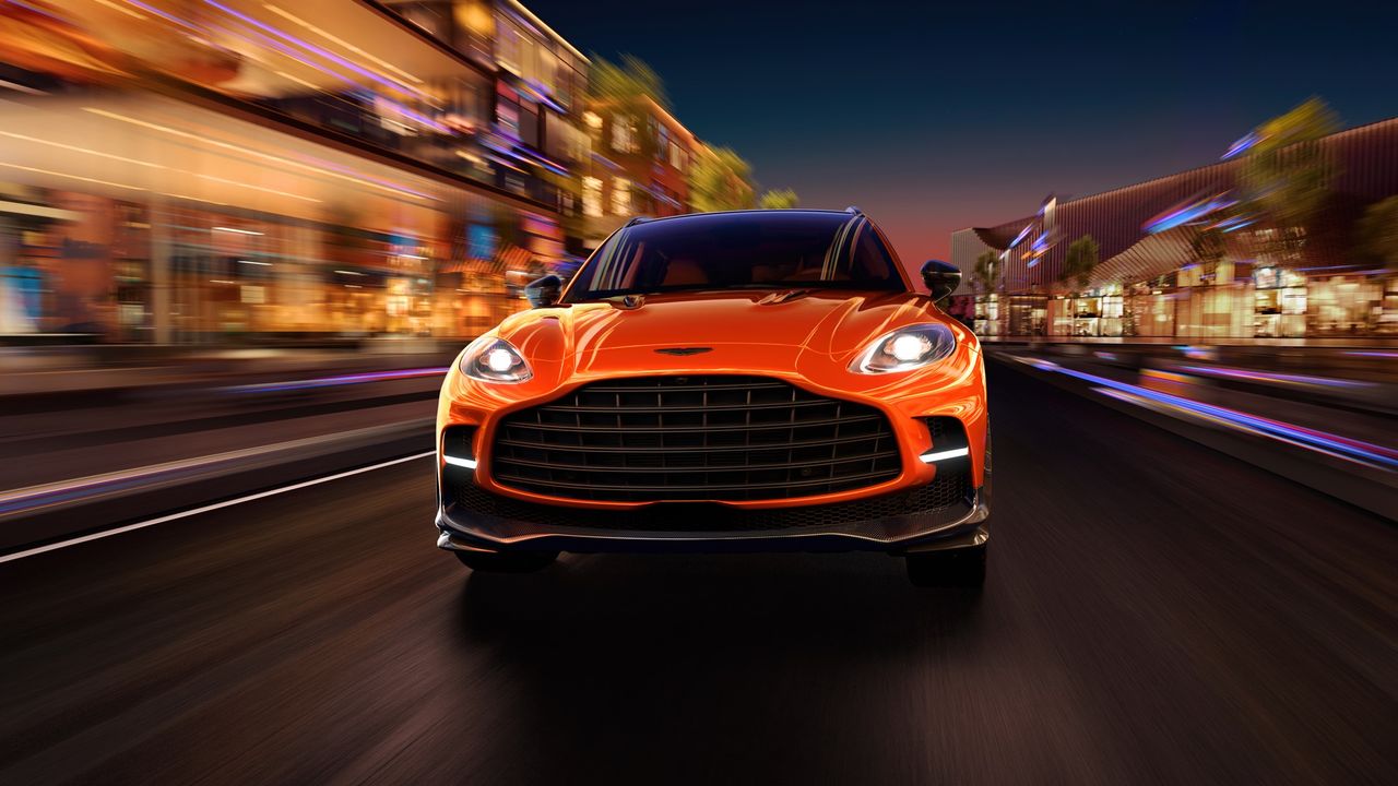 Aston Martin uppdaterar DBX707