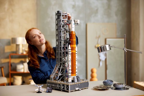 Lego släpper byggsats av Space Launch System