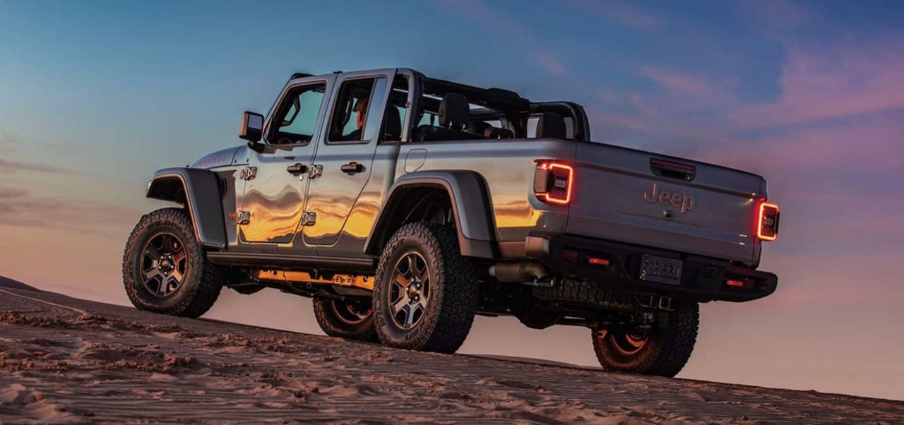 Nästa år kommer Jeep Gladiator som laddhybrid