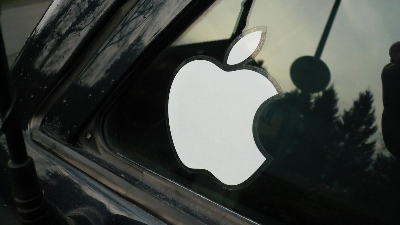 Nya iPad kommer utan Apple-klistermärken