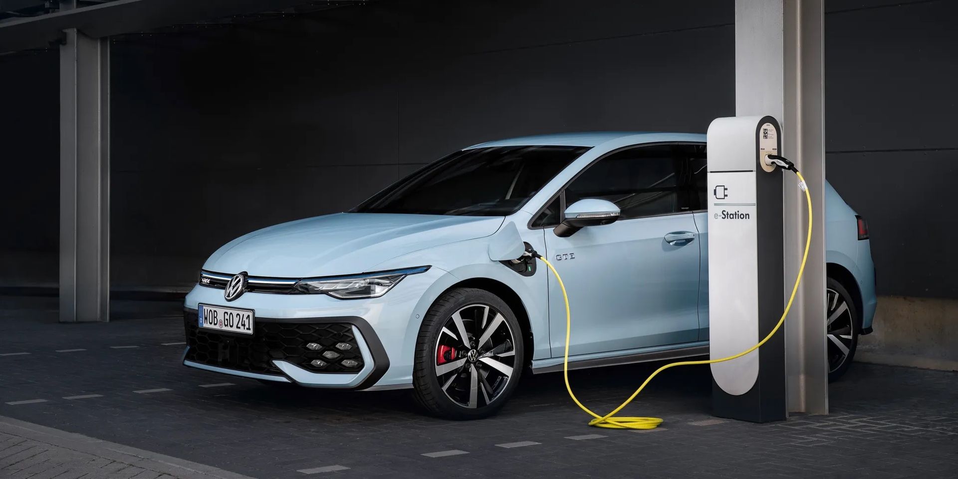 Volkswagen fortsätter utveckla laddhybrider